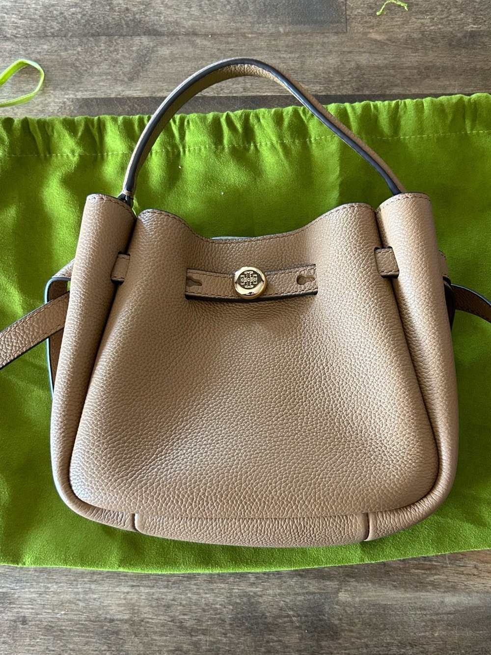 Tory Burch Romy mini bucket Tan Pebbled Leather Mini Drawstring Crossbody - Picture 2 of 7